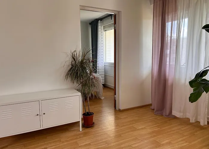 شقة I Centrum Av بيتار ساري