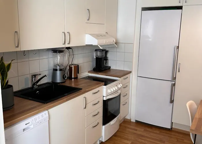 شقة I Centrum Av بيتار ساري